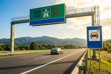Płatne drogi na Słowacji – mapa autostrad i odcinków