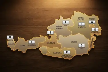 Mapa Austrii z kodami tablic dla Wiednia, Salzburga, Grazu, Linzu, Innsbrucka, Klagenfurtu, Bregencji, Eisenstadt i St. Pölten