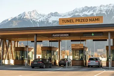 Sześć dodatkowo płatnych tras w Austrii: A9 Bosruck i Gleinalm, A10 Katschberg, A11 Karawanken, A13 Brenner oraz S16 Arlberg
