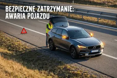 Unieruchomiony samochód ze światłami awaryjnymi i trójkątem ostrzegawczym ustawionym za pojazdem
