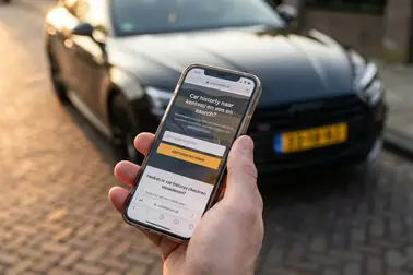 Etapy sprawdzania holenderskiego samochodu na podstawie numeru rejestracyjnego w systemie