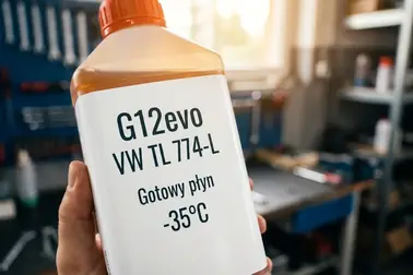 Etykieta płynu chłodniczego z wyróżnioną normą, technologią, formą produktu i temperaturą ochrony